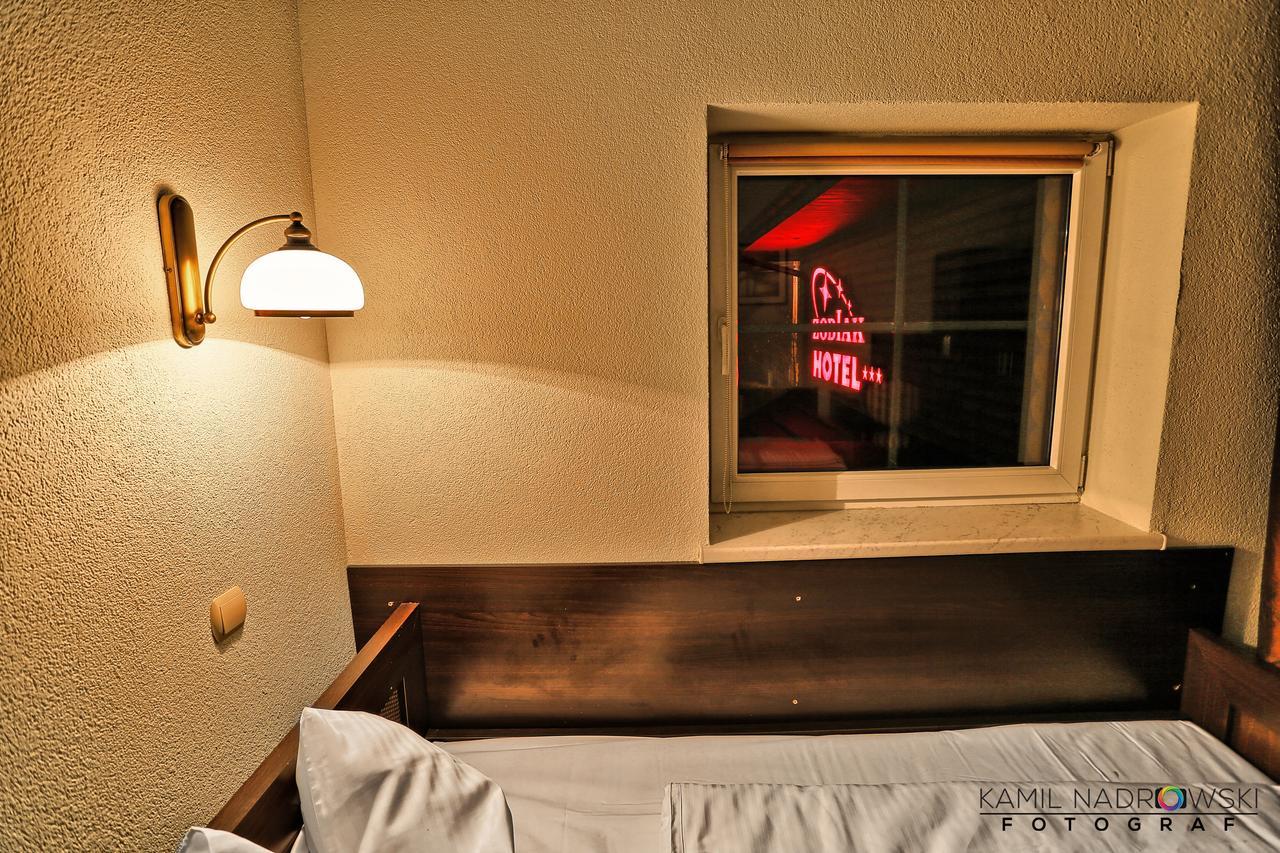 Hotel Zodiak ราดอมสโก ภายนอก รูปภาพ
